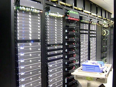 Registro de Dominios y Alojamiento Web