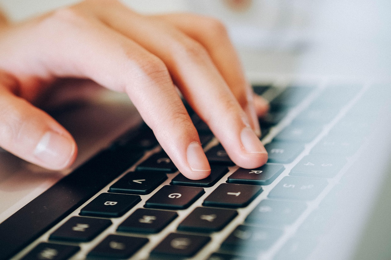 Cómo Aplicar Estos Principios para un Sitio Web Efectivo